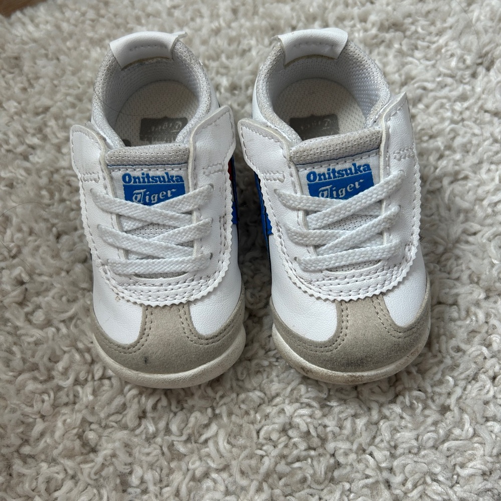 Gently Used Onitsuka Tiger by Asics Kids White Sneakers